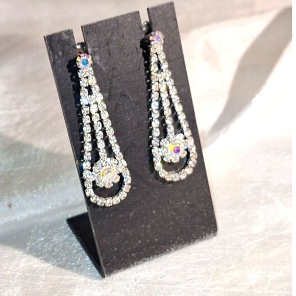 Women's Pierced Earrings Dangle Drop Rhinestone Elegant Eveningwear Cocktail - Picture 1 of 9